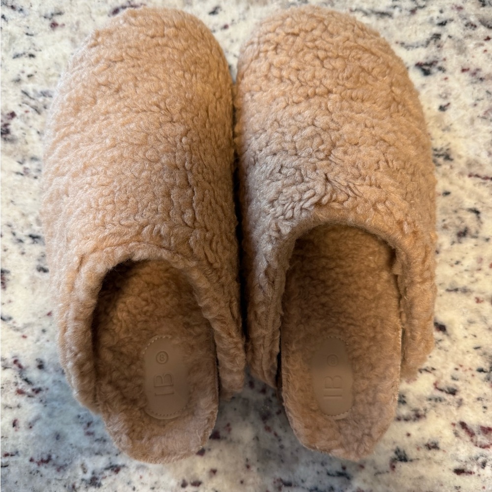 Cozy Tan Women's Slippers